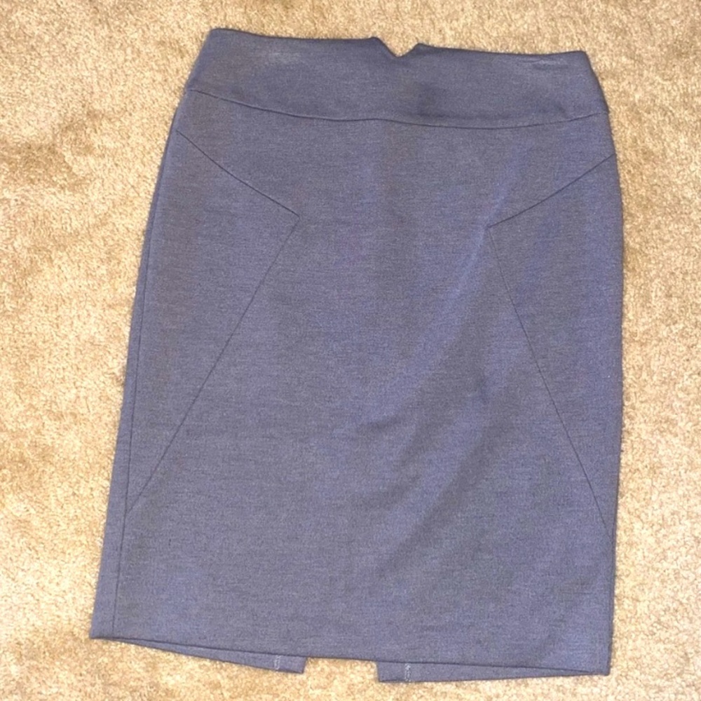 🩶Adrienne Vittadini Pencil Skirt🩶